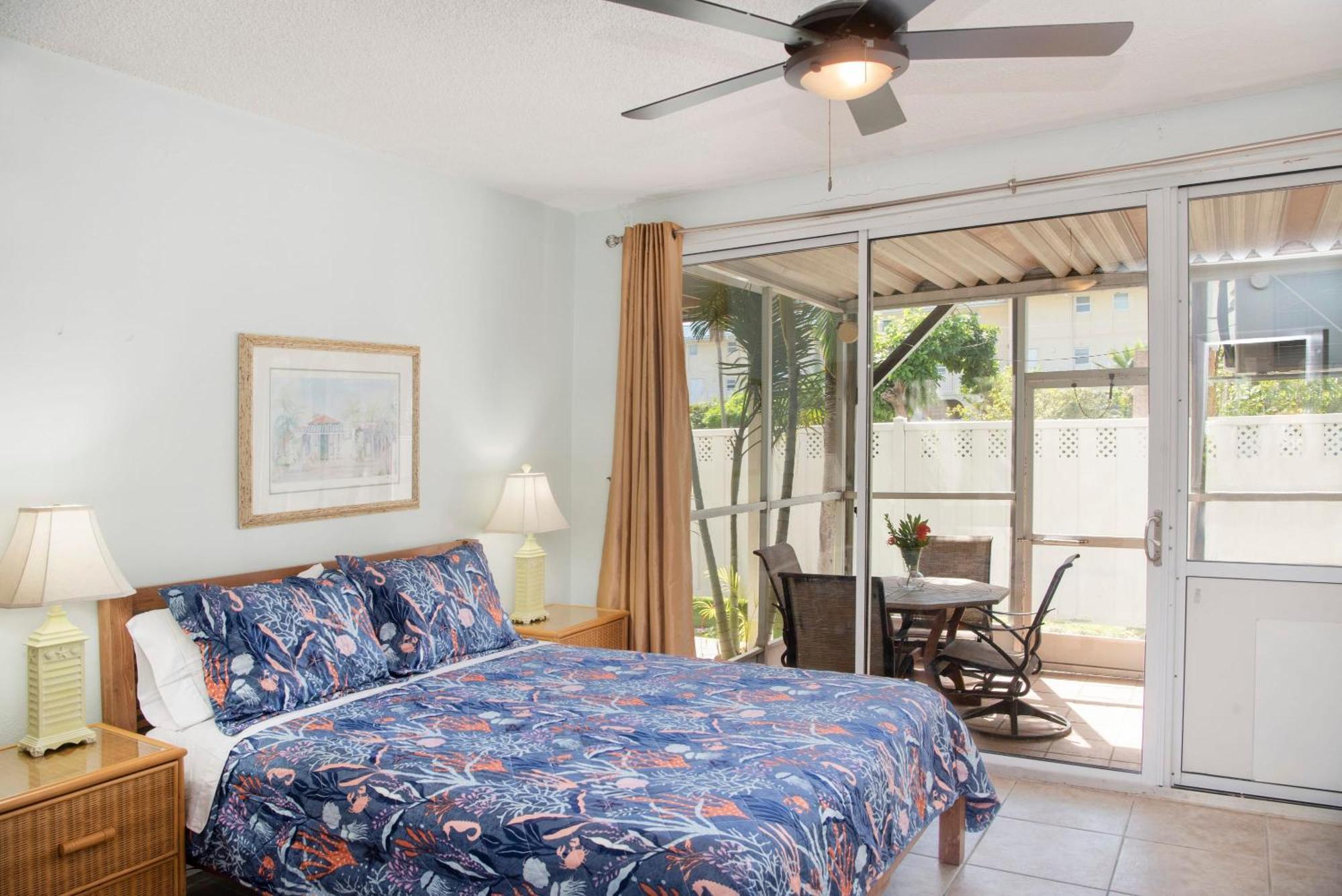 Beach Living At Island Pine Villas George Town Eksteriør billede