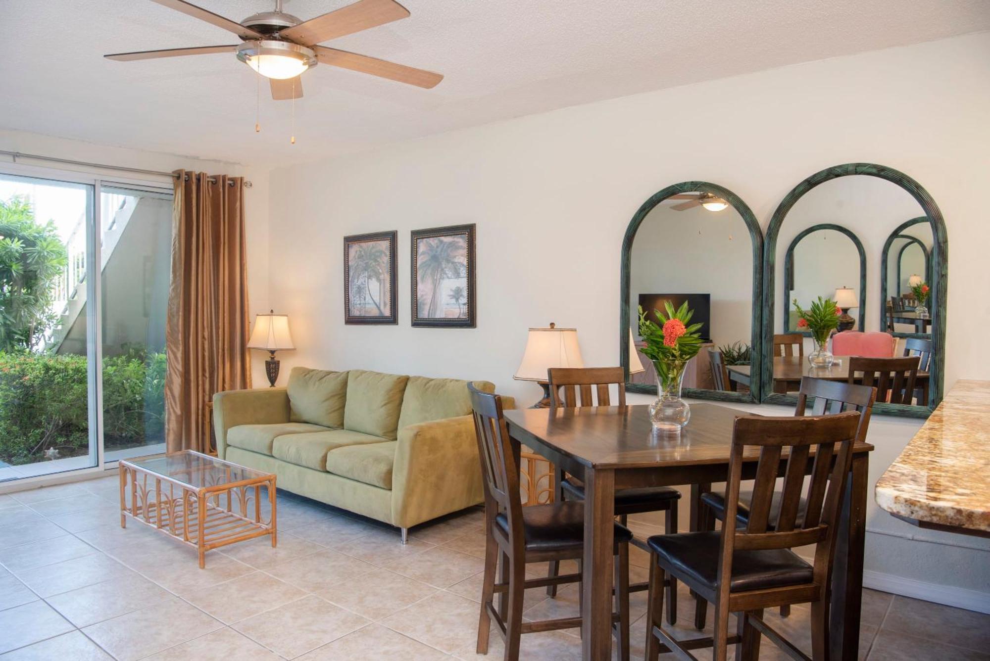 Beach Living At Island Pine Villas George Town Eksteriør billede